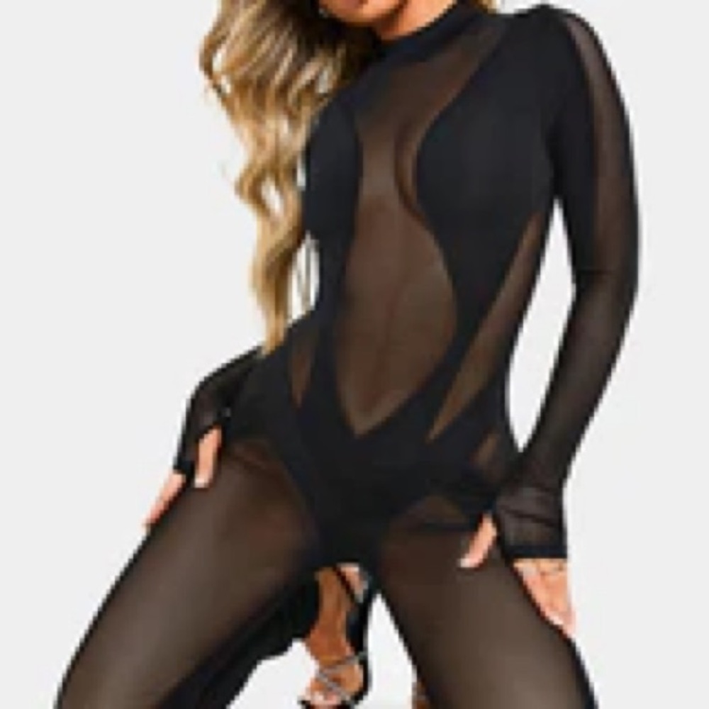 ✨️3/$20 - SOLADO Mesh Splicing Long Sleeve Solid Jumpsuit, Size L